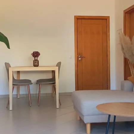 Welcome House *